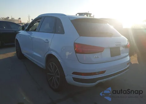 2018 Audi Q3 2.0T Premium/2.0T Sport Premium z USA, uszkodzony, nr VIN WA1BCCFS9JR020037